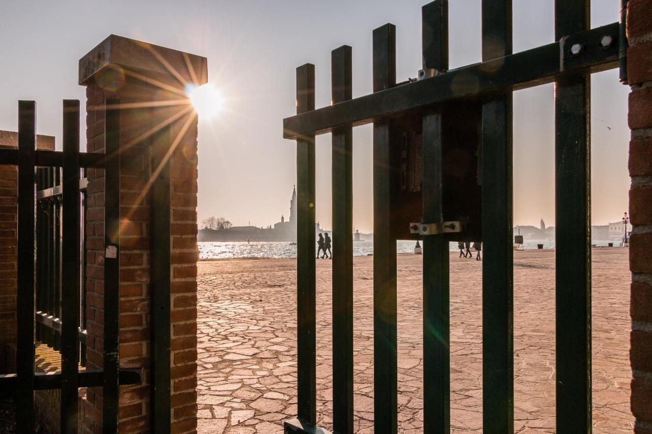 Ferienwohnung Biennale 1585 Alfa Venedig Exterior foto